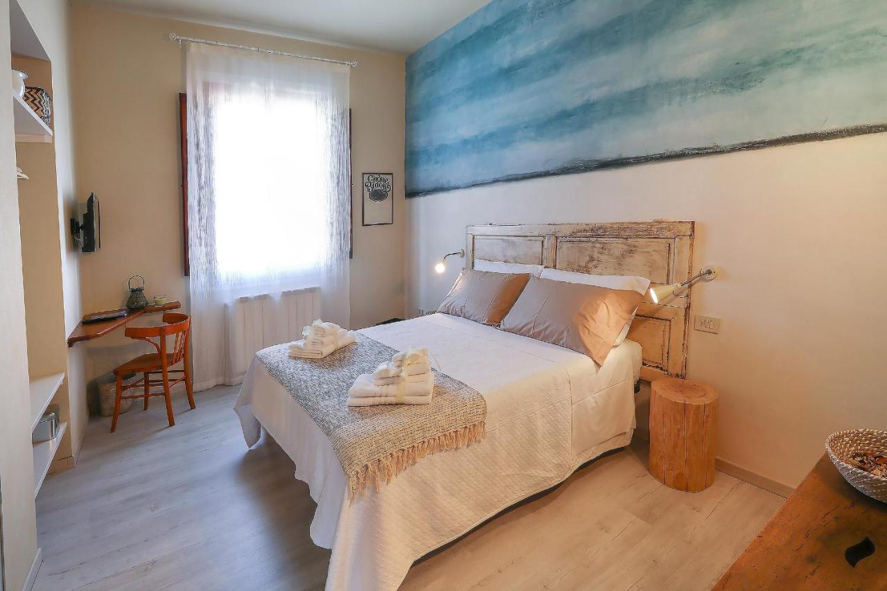 B&B Ulivo Gaio ซานมีเนียโต ภายนอก รูปภาพ