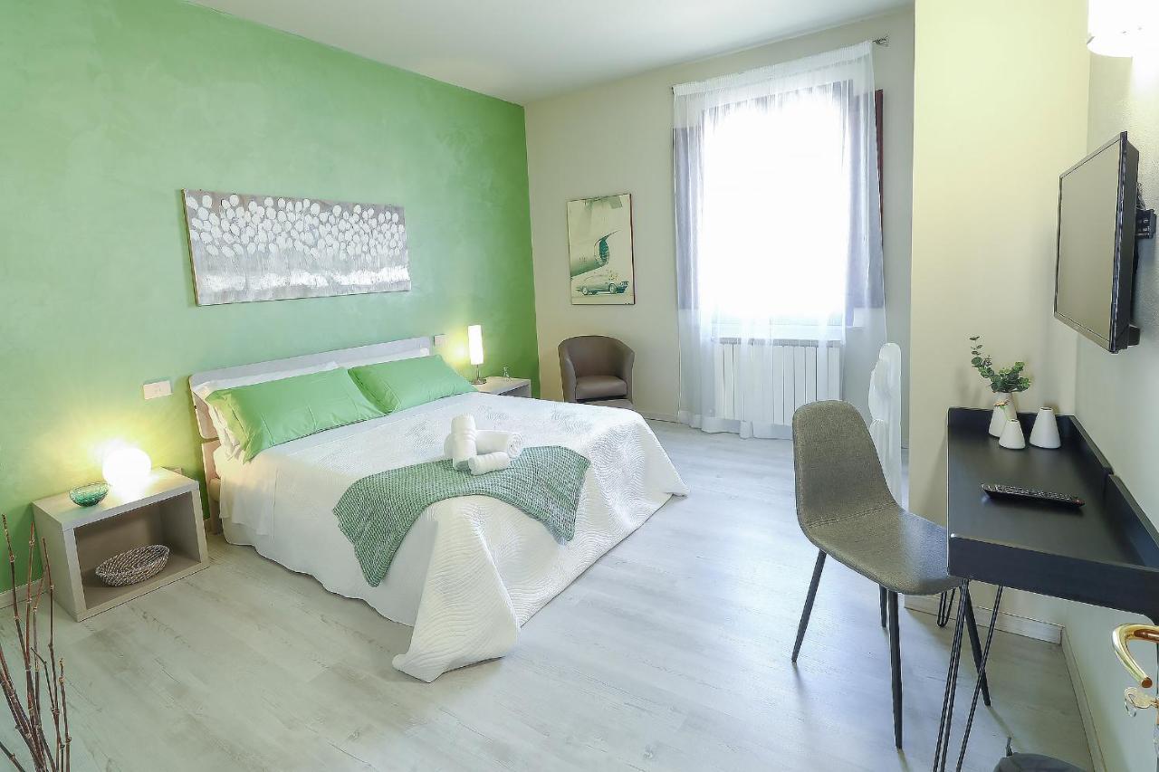 B&B Ulivo Gaio ซานมีเนียโต ภายนอก รูปภาพ
