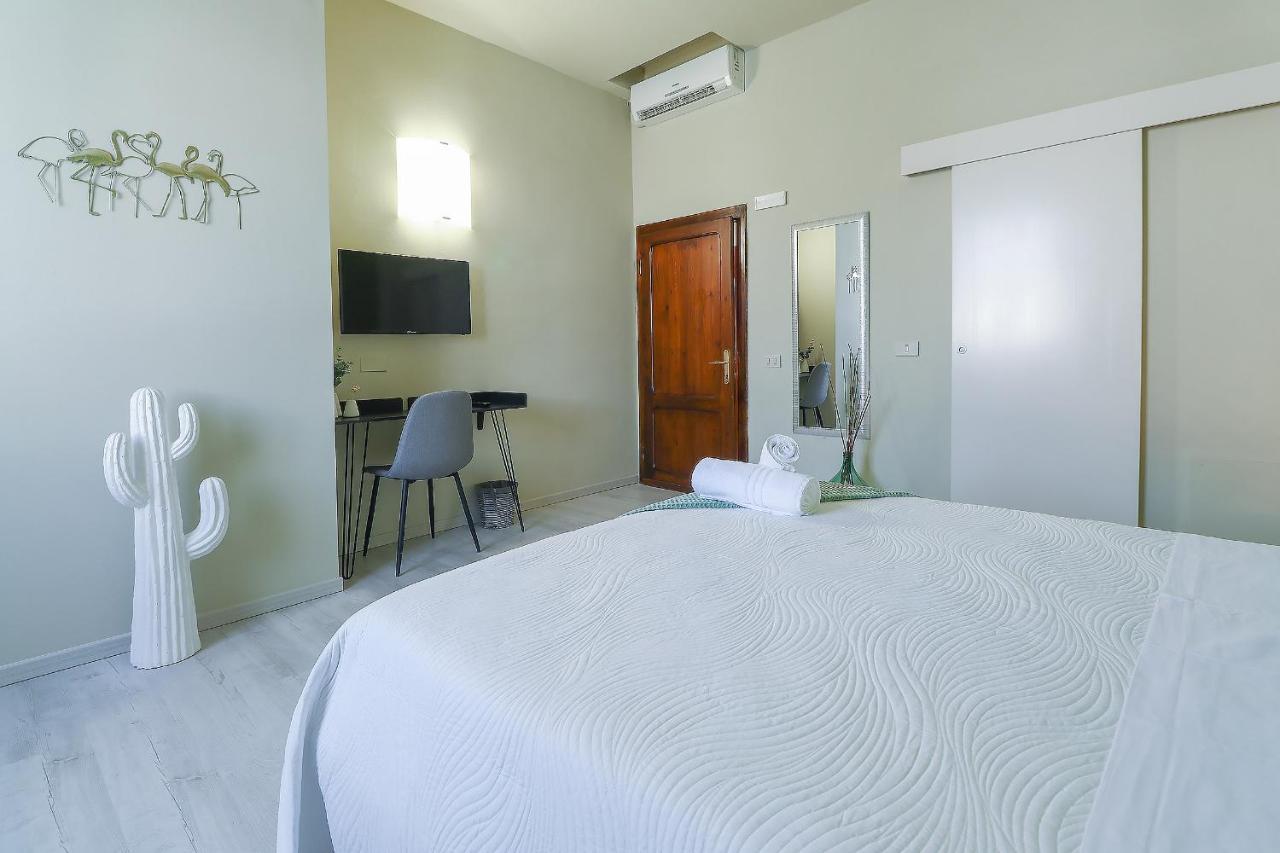 B&B Ulivo Gaio ซานมีเนียโต ภายนอก รูปภาพ
